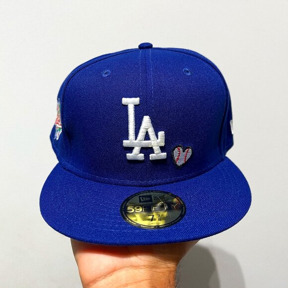 Los Angeles Dodgers MLB NE Team Heart World Series 1988 Blue Fitted Hat - New - Picture 1 of 4